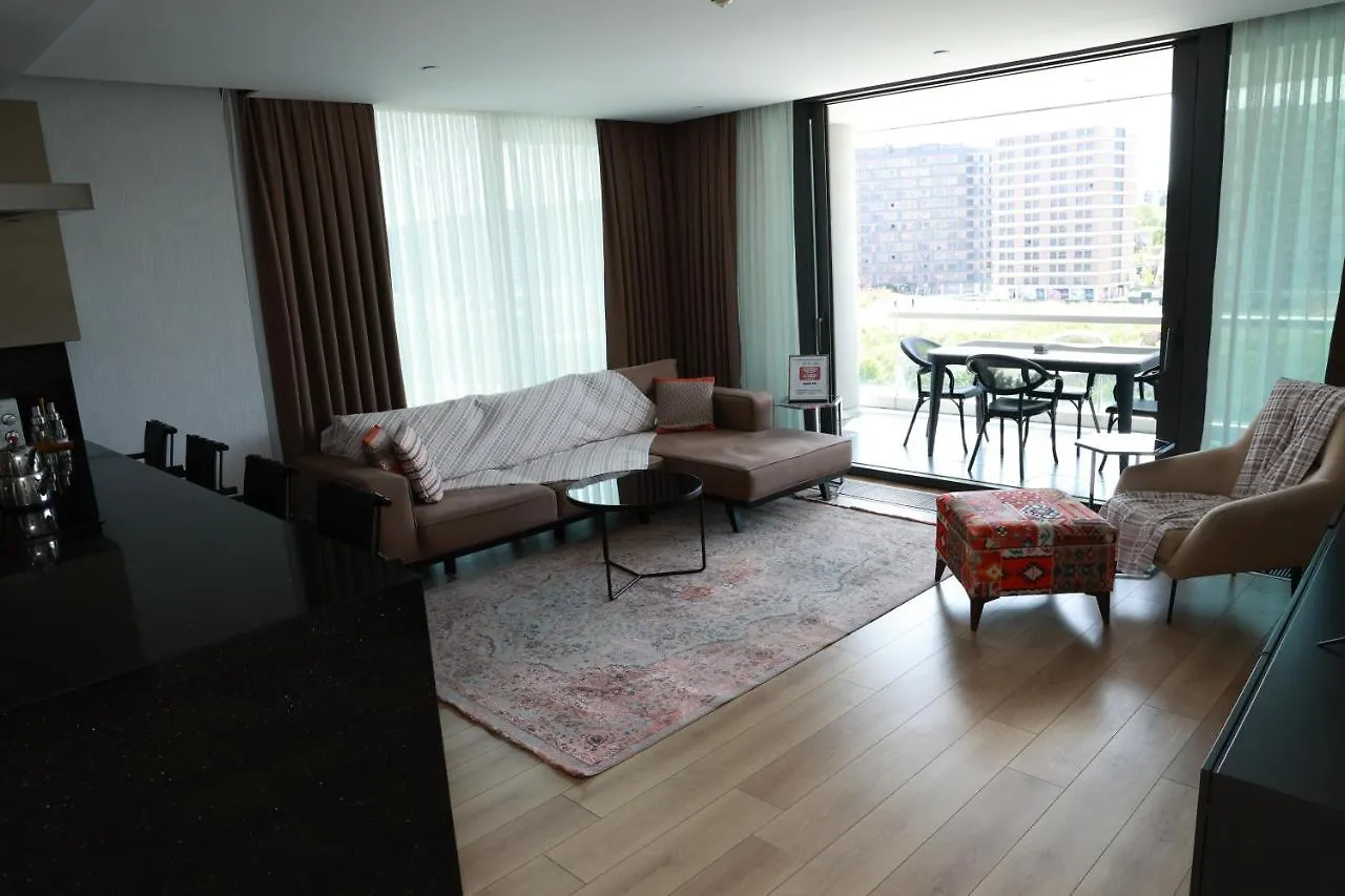 Lovely Two Bedroom Appartment Istanbul